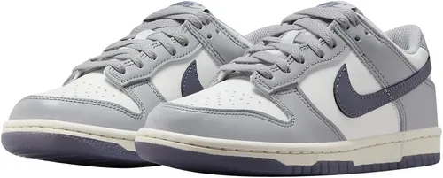 Vista 514 de Nike Kid's Dunk Low Sneaker