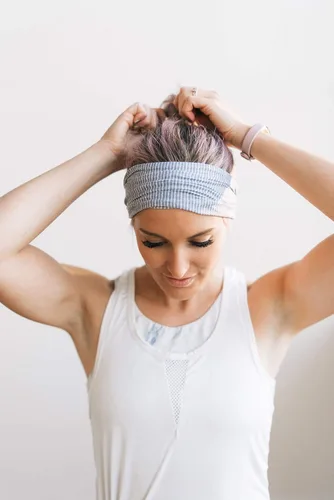 Vista 85 de Maven Thread 4" Wide Workout Headbands for Women – Non-Slip Sweatbands for Gym, Running & Yoga
