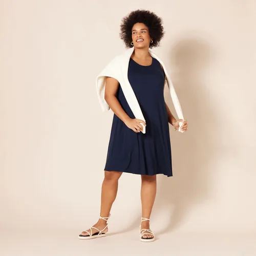 Vista 7 de Tienda Essentials - Vestido con vuelo y sin mangas para mujer (disponible en tallas extragrandes)