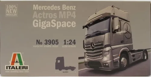 Vista 5 de Italeri 3905 1:24 Mercedes Benz Actros MP4 Gigaspace