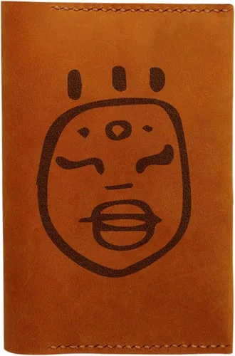 Vista 5 de HLT_01 - Funda de piel para pasaporte (hecha a mano), diseño tribal), HLT_011728-12 Trible Doodle Face -12