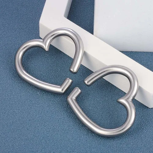 Vista 6 de LADEMAYH 2 piezas pesas para orejas estiradas, joyería corporal, ajuste mínimo de calibre 6g a 1 pulgada con estilo de corazón, aro, pájaro de acero