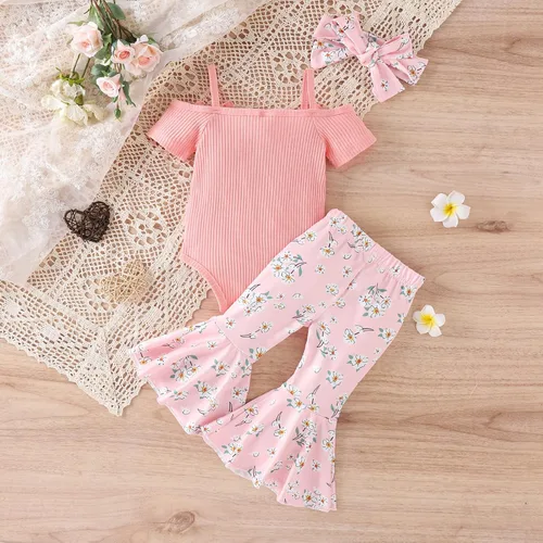 Vista 2 de DUBASAM Conjunto de trajes de verano para bebé niña, con hombros descubiertos, botones, de punto, acanalado, overol floral, pantalones acampanados +