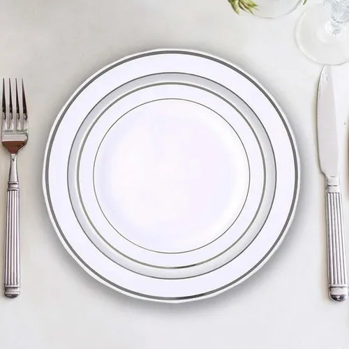 Vista 15 de Efavormart - Paquete de 50 platos redondos de postre de plástico Très Chic de 6 pulgadas con borde dorado