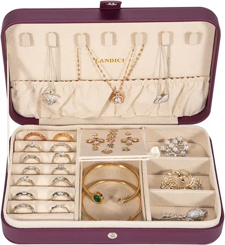 Vista 2 de LANDICI - Caja de joyería pequeña para mujeres y niñas, estuche organizador de joyería de viaje de cuero PU, soporte portátil para almacenamiento