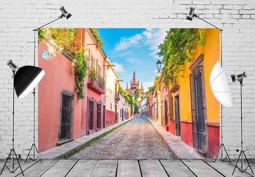 Vista 3 de BELECO Telón de fondo de tela medieval de 5 x 3 pies, casas coloridas de San Miguel de Allende, fondo de pueblo mexicano para cumpleaños, boda