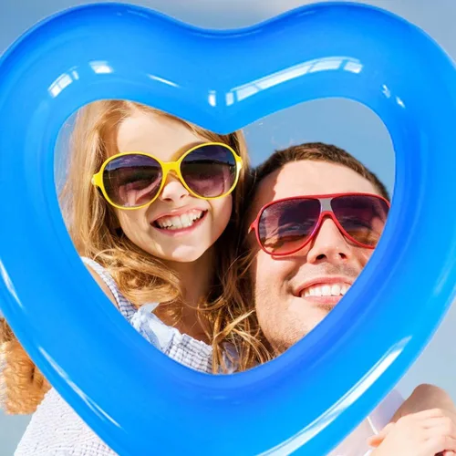 Vista 7 de ZHUYNXIR Tubo flotante de piscina con forma de corazón, diversión en el agua, juguetes de fiesta en la playa para niños, accesorios de diseño