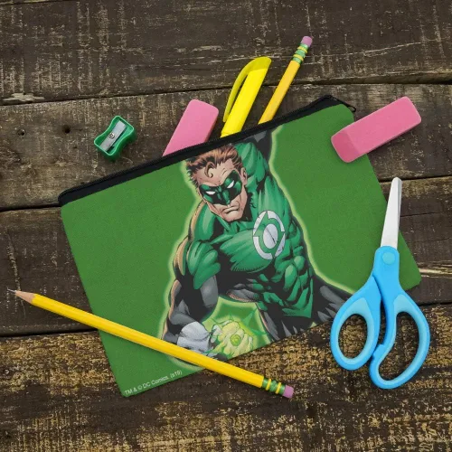Vista 2 de Estuche de bolsillo con cremallera y diseño de linterna verde