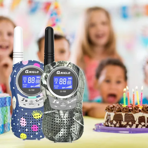 Vista 5 de QNIGLO Walkie Talkies para acampar para niños recargables, Walkie Talkies de camuflaje para niños y niñas, adecuados para juegos de aventura al aire