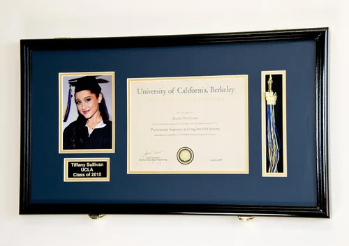Vista 31 de Marco de diploma de graduación personalizado con borla, tapa de fotos grabado, vitrina para certificado de 11 x 8.5 pulgadas con colores Acabado