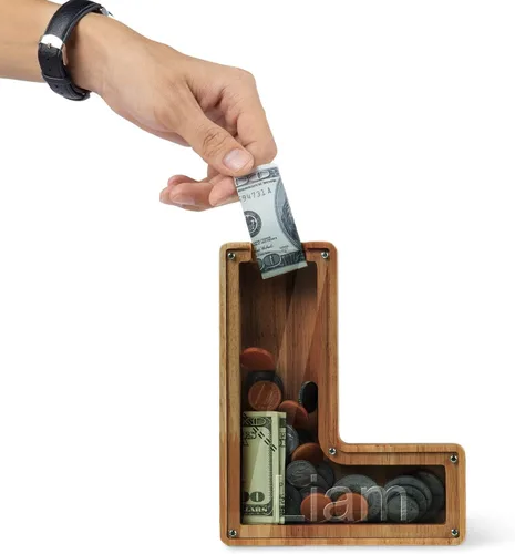 Vista 3 de Alcancía con nombre personalizado, 26 letras láser con texto personalizado, banco de monedas de madera, significado educativo, alcancía con nombre
