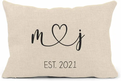 Vista 11 de Girls Love A Monogram Almohadas de boda para parejas, almohada personalizada única con nombres, regalo de inauguración de la casa (diseño 1)