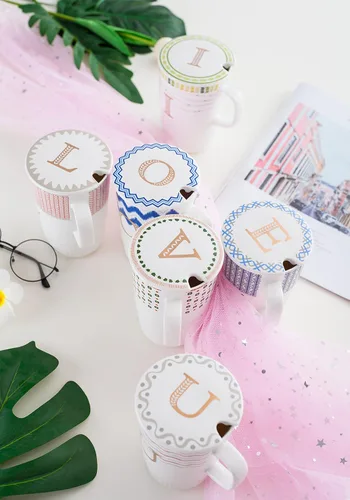 Vista 3 de Taza de café con iniciales doradas, regalos únicos de cumpleaños para mujeres, novedosas tazas personalizadas, regalo para ella, amigos, compañeros