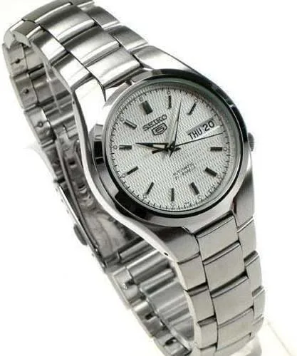 Vista 6 de SEIKO 5 Reloj automático de esfera plateada para hombre SNK601K1, Azul, Moderno