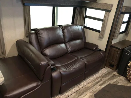 Vista 2 de RecPro Charles - Sofá reclinable doble de pared de 58 pulgadas, para autocaravana, con tela mejorada (color castaño)
