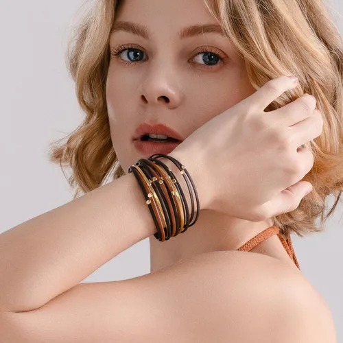 Vista 4 de FANCY SHINY Pulseras de cuero con cuentas, estilo bohemio, apilable, con cierre magnético