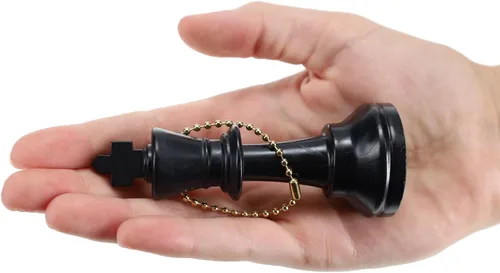Vista 2 de WE Games Llavero de juego de ajedrez a granel, 17 piezas de plástico negro con cadena, llavero, accesorios lindos para hombres, llaves de coche