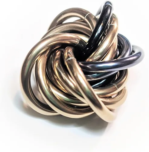Vista 49 de Bola Fidget Möbii (MultiColor): Herramienta de juguete silenciosa para aliviar el estrés, ansiedad y estimular el ADHD para el hogar, viajes Cromo