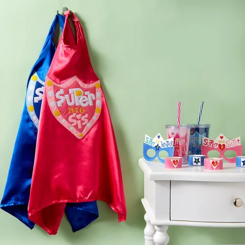Vista 7 de C.R. Gibson Pink 'Big Sister' Superhero Cape Children's Costume, 3pc, 22'' L