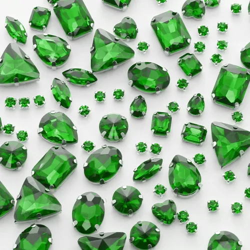 Vista 14 de TANOSII 100 diamantes de imitación para coser con formas mixtas, gemas de cristal para coser en gemas de cristal, parte trasera plana con garra Ab