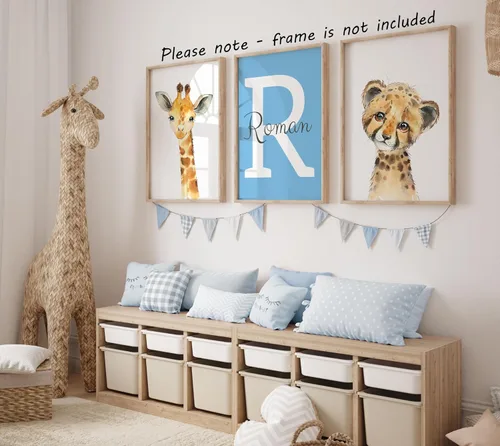 Vista 3 de Juego de 3 carteles personalizados de animales de safari para habitación de niños y niñas, sin marco, nombre personalizado, azul, verde, amarillo