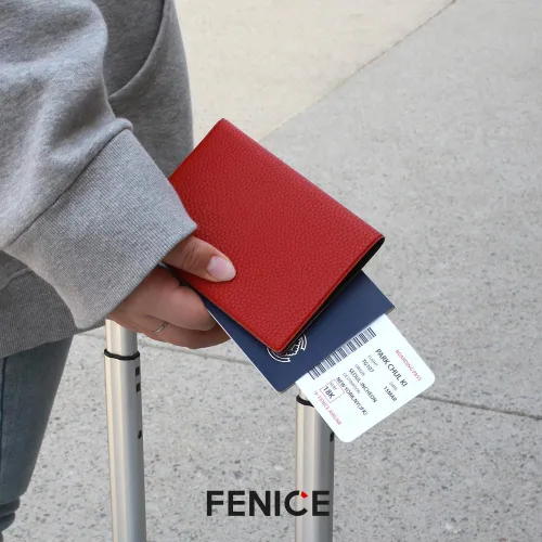 Vista 4 de Fenice Funda clásica para pasaporte, funda tipo cartera para viajes, esencial con bloqueo RFID, piel vegana, impermeable (negro)