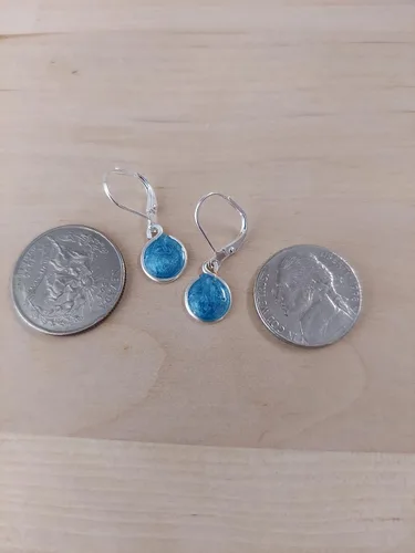 Vista 5 de Handmade Lightweight Silvertone 2 Tone Blue Resin Small Drop Earrings Beads by Bettina