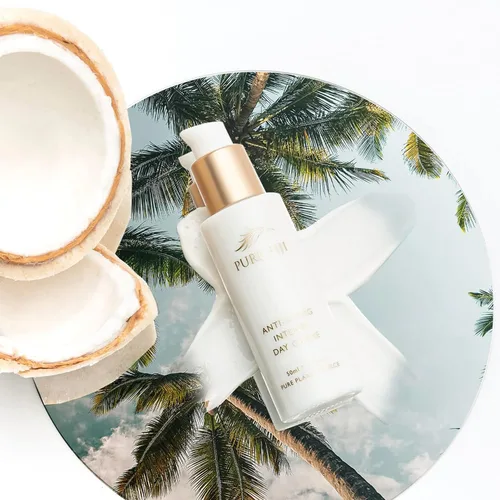 Vista 3 de PURE FIJI Crema hidratante facial diaria antienvejecimiento para reducir las arrugas, crema para el cuello y la cara con mezcla de aceite botánico