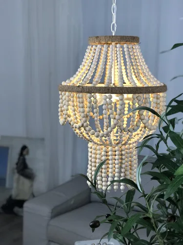 Vista 6 de ELYONA Candelabro grande de madera de abedul con cuentas de 3 luces, 16 pulgadas, estilo bohemio, estilo granja, luz colgante rústica, lámpara
