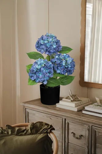 Vista 5 de Hollyone Flores artificiales de hortensias azules en maceta, flores grandes de seda de tres cabezas, arreglos florales falsos para interiores