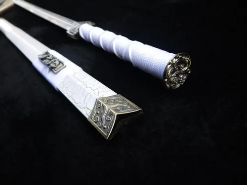 Vista 5 de Espada china, Han jian (hoja de acero al carbono medio, vaina blanca, aleación) longitud 39 pulgadas