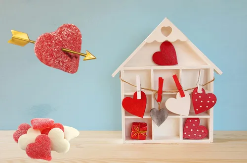 Vista 3 de Sanded Gummi Hearts - Goma de mascar para el día de San Valentín, apta para alérgicos, sin OMG, sin edulcorantes artificiales (1 libra)