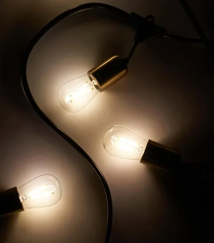 Vista 7 de Brightech Cadena de luces LED brillantes – Luces de patio de grado comercial de 48 pies con hermosos detalles de latón – Cadena de luces