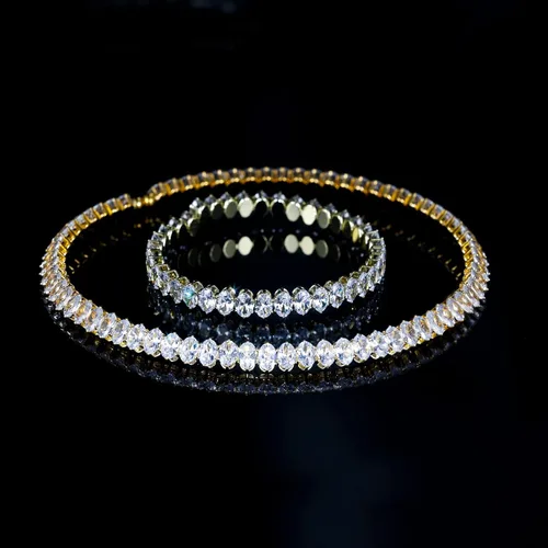 Vista 3 de AiliFe Gargantilla de circonita cúbica para mujeres y mujeres, brillantes diamantes de imitación chapados en oro amarillo, cadena de diamantes