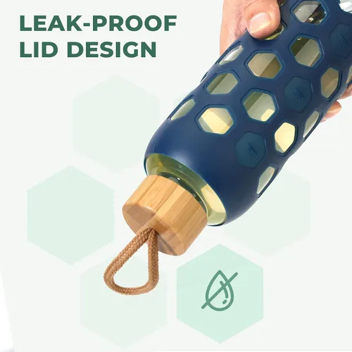 Vista 4 de Botella de agua de vidrio de 32 onzas con tapa de bambú, botellas reutilizables transparentes con funda de silicona y marcador de tiempo, vaso