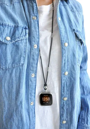 Vista 4 de Collar de cuero genuino compatible con Fitbit Versa Smartwatch nuevas bandas de reloj de cuero de vaca doble bucle correa de dos vías pulsera