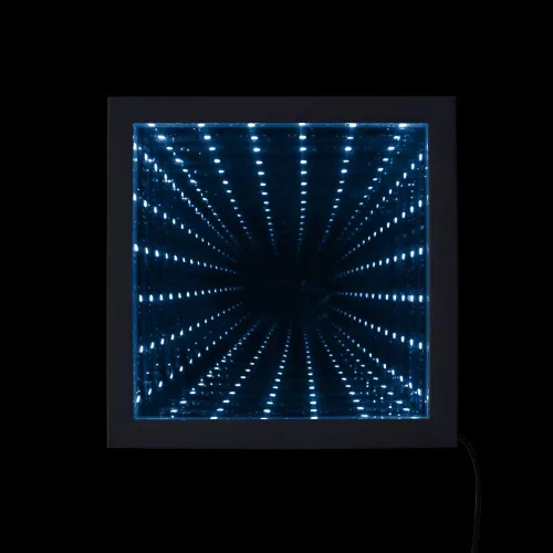 Vista 5 de The Geeky Days Espejo de Pared LED Infinity con Marco y Luz LED de Cambio de Color Múltiple (38x38cm)