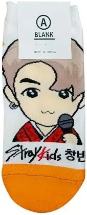 Vista 6 de Calcetines de personajes de dibujos animados Kpop StrayKids para mujer, fabricados en Corea, Blanco