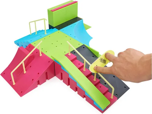 Vista 9 de Tech Deck, Neon Mega Park X-Connect Creator, juego de rampas personalizables que brillan en la oscuridad con 2 monopatines de dedo Blind, más de 90