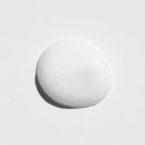 Vista 9 de Limpiador espumoso By Nature con ácido hialurónico + Cica - Limpiador facial hidratante para una piel brillante y fresca - Cuidado de la piel