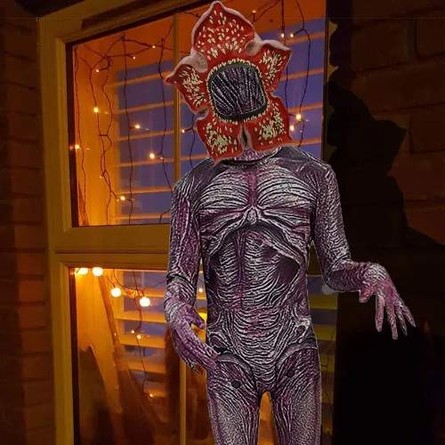 Vista 3 de Vercico Máscara espeluznante de cosplay para disfrazarse, accesorios de disfraz para niños y adultos, disfraz de fiesta de Halloween, máscaras