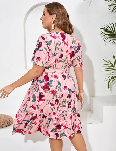 Vista 6 de KOJOOIN Vestido cruzado con cuello en V para mujer, talla grande, cintura alta, manga corta, vestido midi casual de verano con cinturón