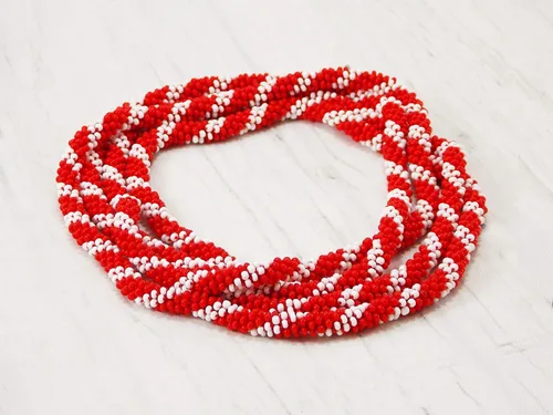 Vista 7 de HANDMADE 3 strand bohemian wrap necklace Extra long Original beaded lariat red white accessories