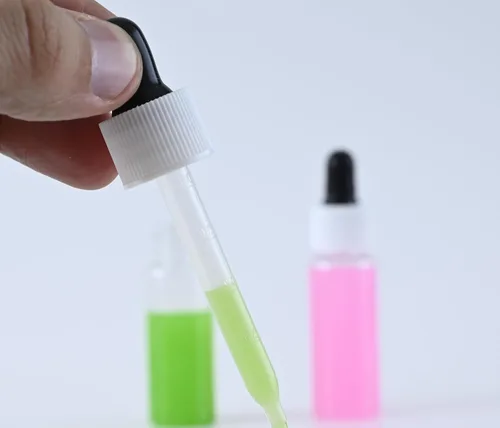 Vista 8 de lelulim™ 2-PK BOTELLAS Goteros 0.7 fl oz