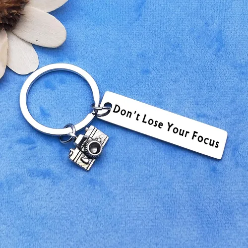 Vista 4 de Llavero de regalo para fotógrafos, amantes de la cámara, llavero Don't Lose Your Focus, regalo de Navidad, graduación, cumpleaños, para fotografía