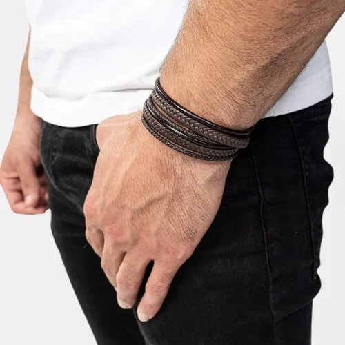 Vista 4 de SERASAR Premium Leather Wrap Bracelet Wrap for Men in Black & Brown Different Lengths Stainless Steel Clasp Includes Jewelry Box Great Gift for