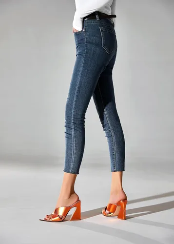 Vista 7 de sun gurg Sandalias de tacón grueso para mujer con puntera puntiaguda