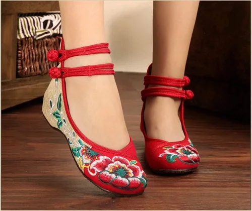Vista 5 de BININBOX Zapatos de ballet Mary Jane con flores bordadas chinas para mujer