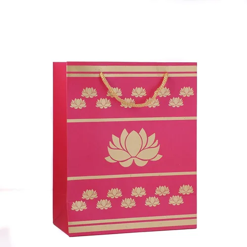 Vista 3 de Bolsas de regalo indias impresas con loto rosa, bolsas de recuerdos de fiesta, bolsas de golosinas, papel pequeño para regalos Diwali, regalos