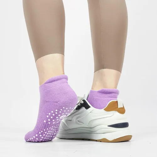 Vista 6 de Grip Socks for Pilates, Yoga, Hospital, Barre, Cushioned Ankle Sports Socks Women Non Slip Slipper Socks 4 Pairs